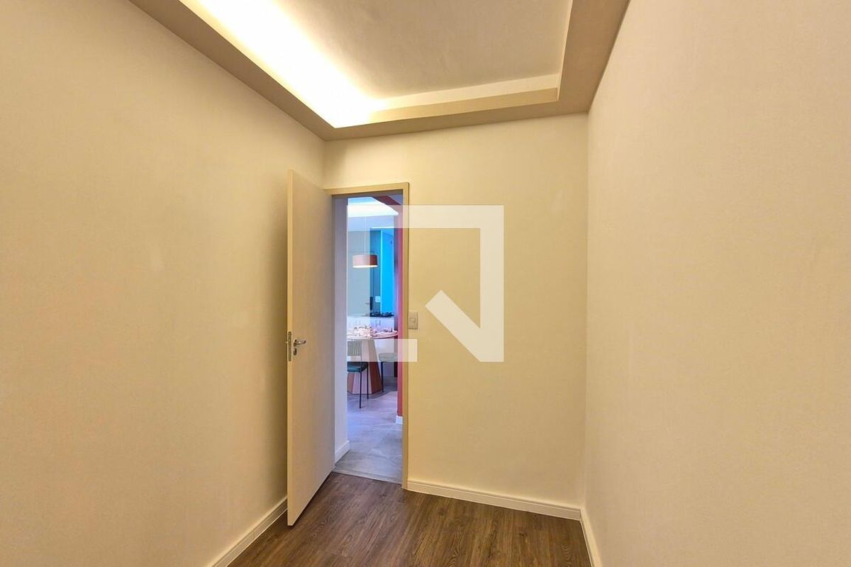 Apartamento à Venda - Cambuí, 2 Quartos,  61 m2 em , Campinas - sp | SoloBR