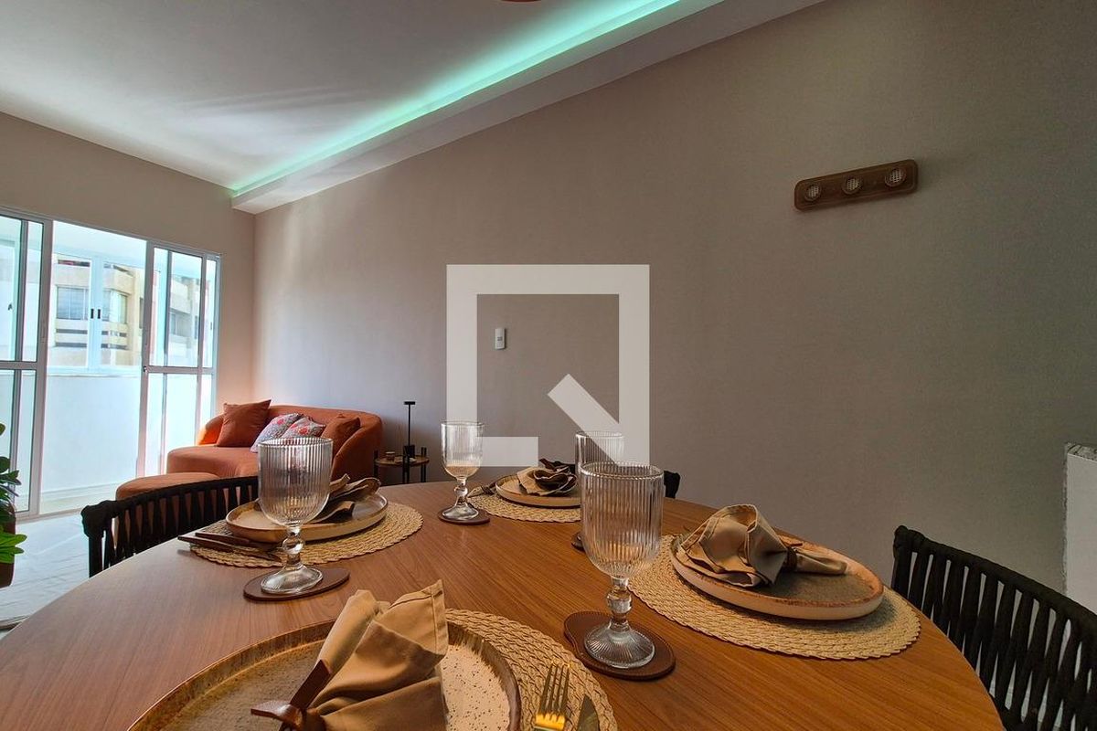 Apartamento à Venda - Cambuí, 2 Quartos,  61 m2 em , Campinas - sp | SoloBR