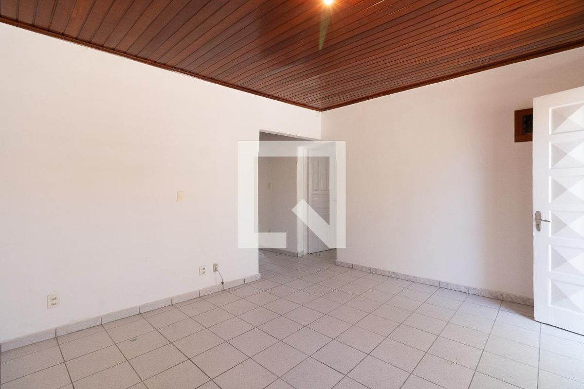 Casa, 2 quartos, 110 m² - Foto 2