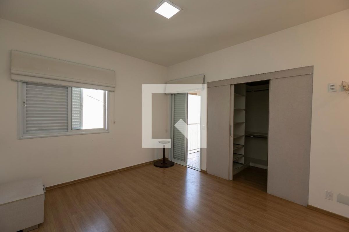 Casa à Venda - Fazenda Santa Cândida, 3 Quartos,  180 m2 em , Campinas - sp | SoloBR