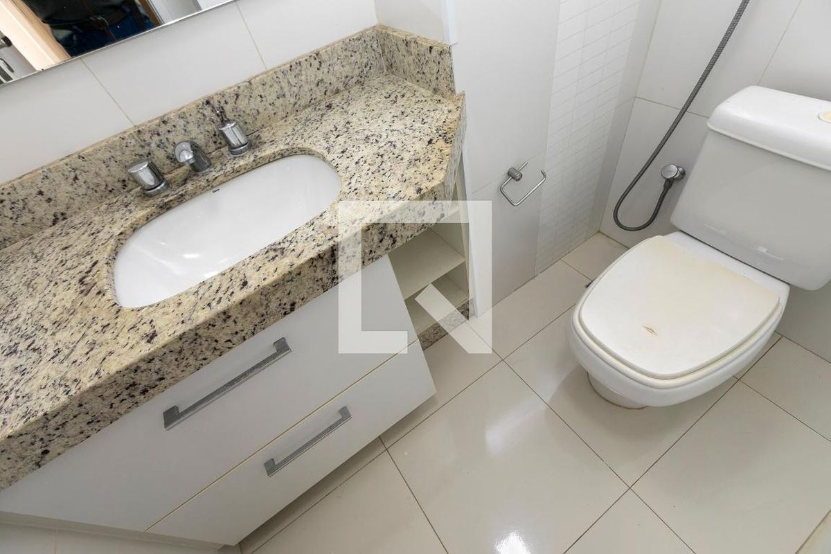 Casa à Venda - Fazenda Santa Cândida, 3 Quartos,  180 m2 em , Campinas - sp | SoloBR