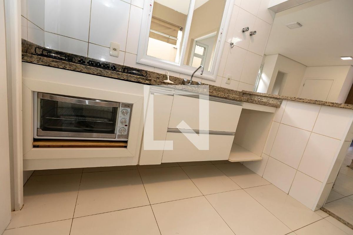 Casa à Venda - Fazenda Santa Cândida, 3 Quartos,  180 m2 em , Campinas - sp | SoloBR