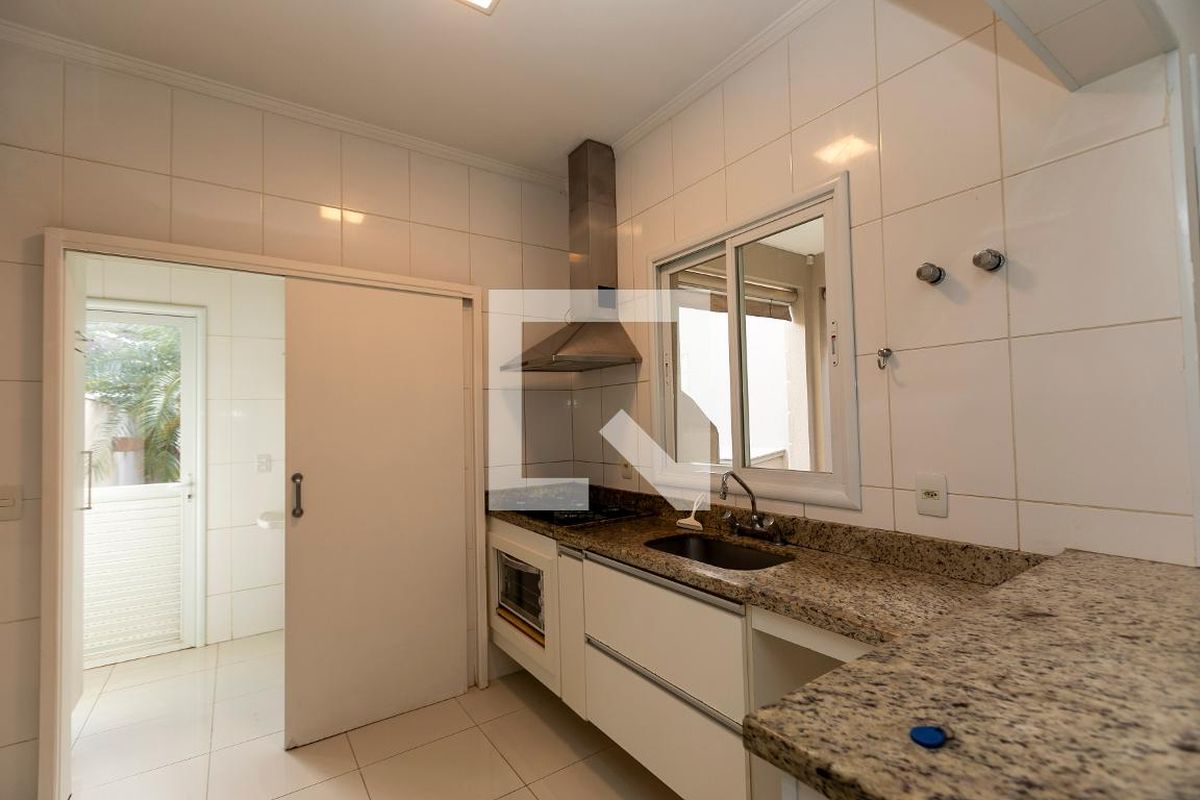 Casa à Venda - Fazenda Santa Cândida, 3 Quartos,  180 m2 em , Campinas - sp | SoloBR