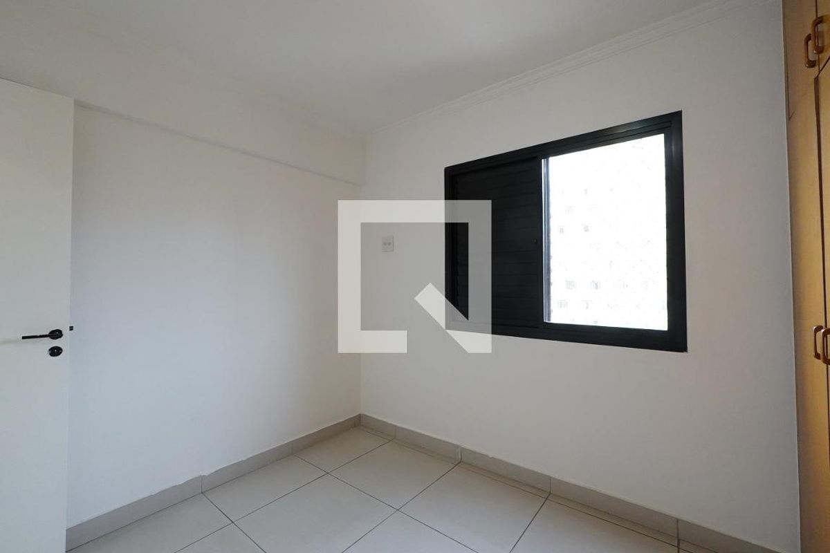 Apartamento, 2 quartos, 75 m² - Foto 13