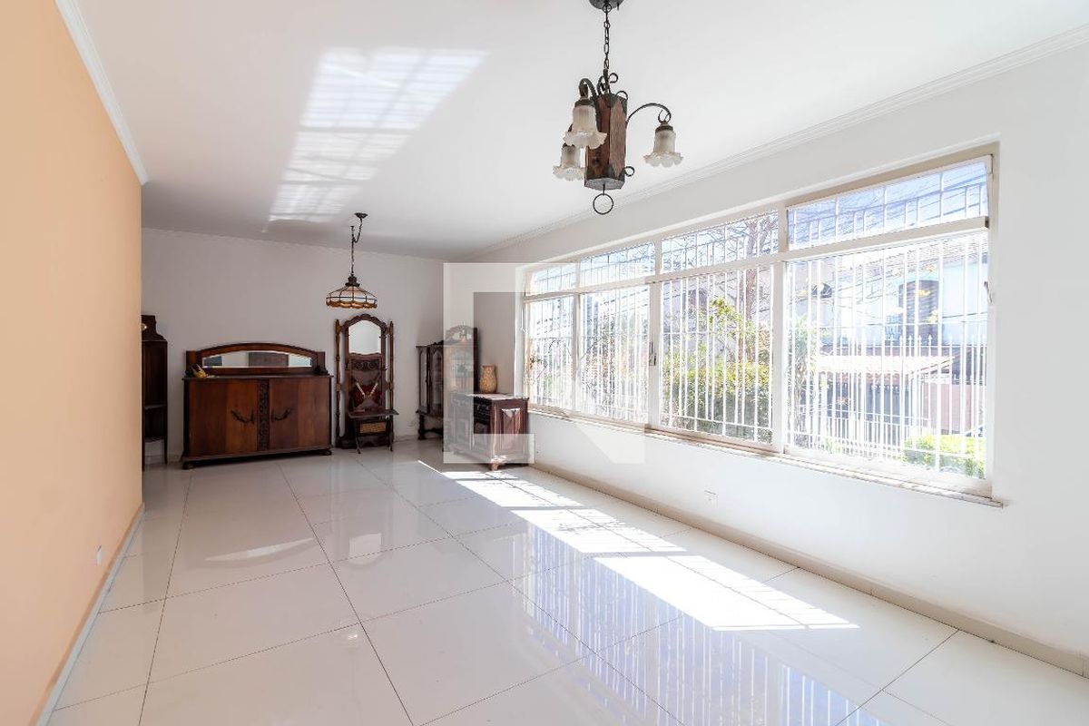 Casa, 3 quartos, 182 m² - Foto 4