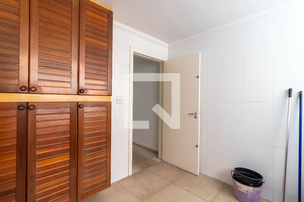 Casa, 3 quartos, 182 m² - Foto 35