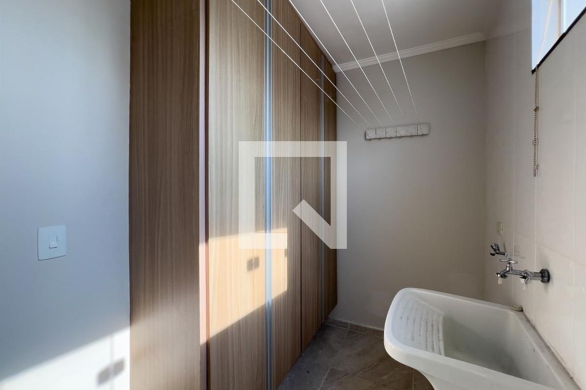 Casa, 2 quartos, 229 m² - Foto 33