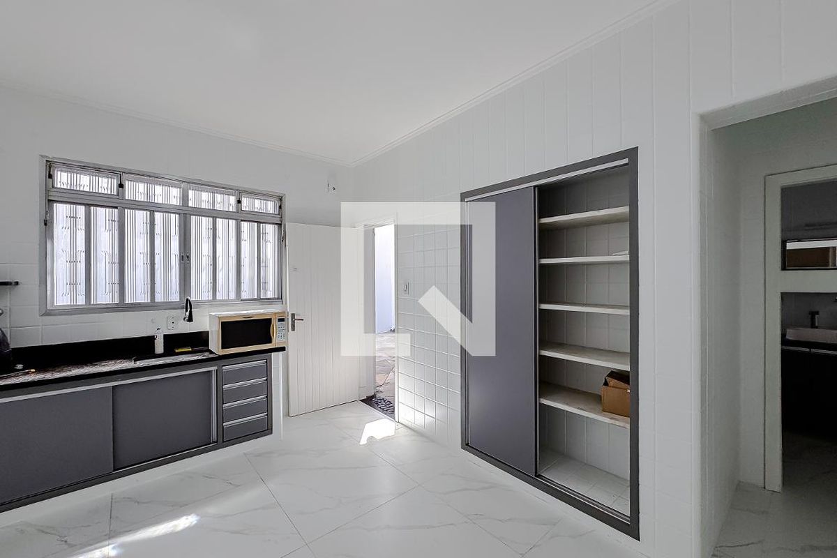 Casa, 3 quartos, 208 m² - Foto 19