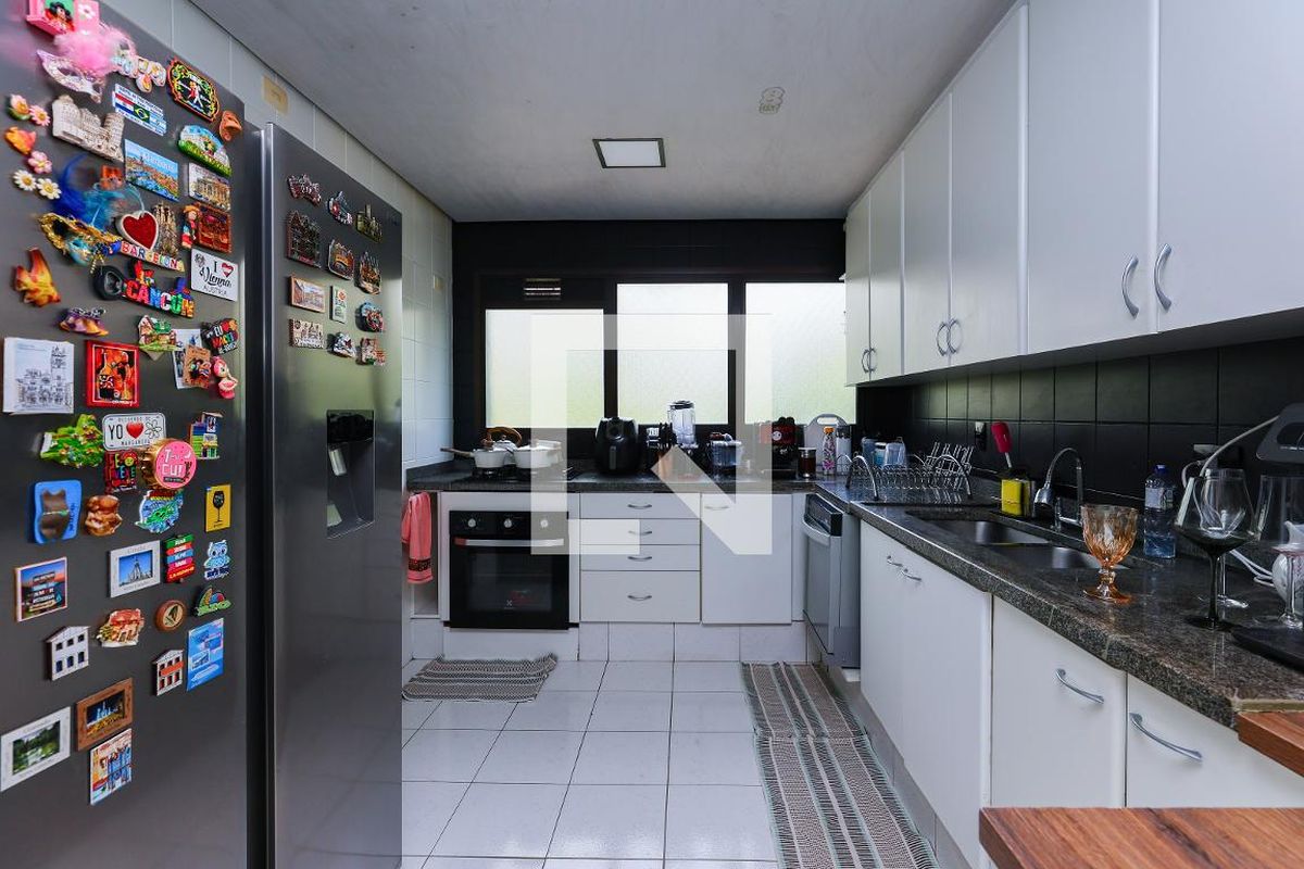 Apartamento, 3 quartos, 140 m² - Foto 31
