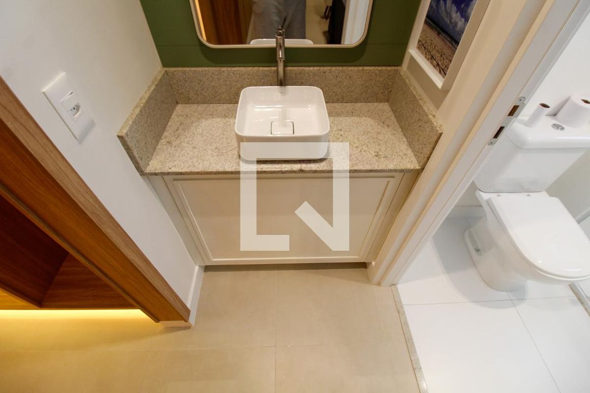 Apartamento à Venda - Bosque, 1 Quarto,  46 m2 em , Campinas - sp | SoloBR