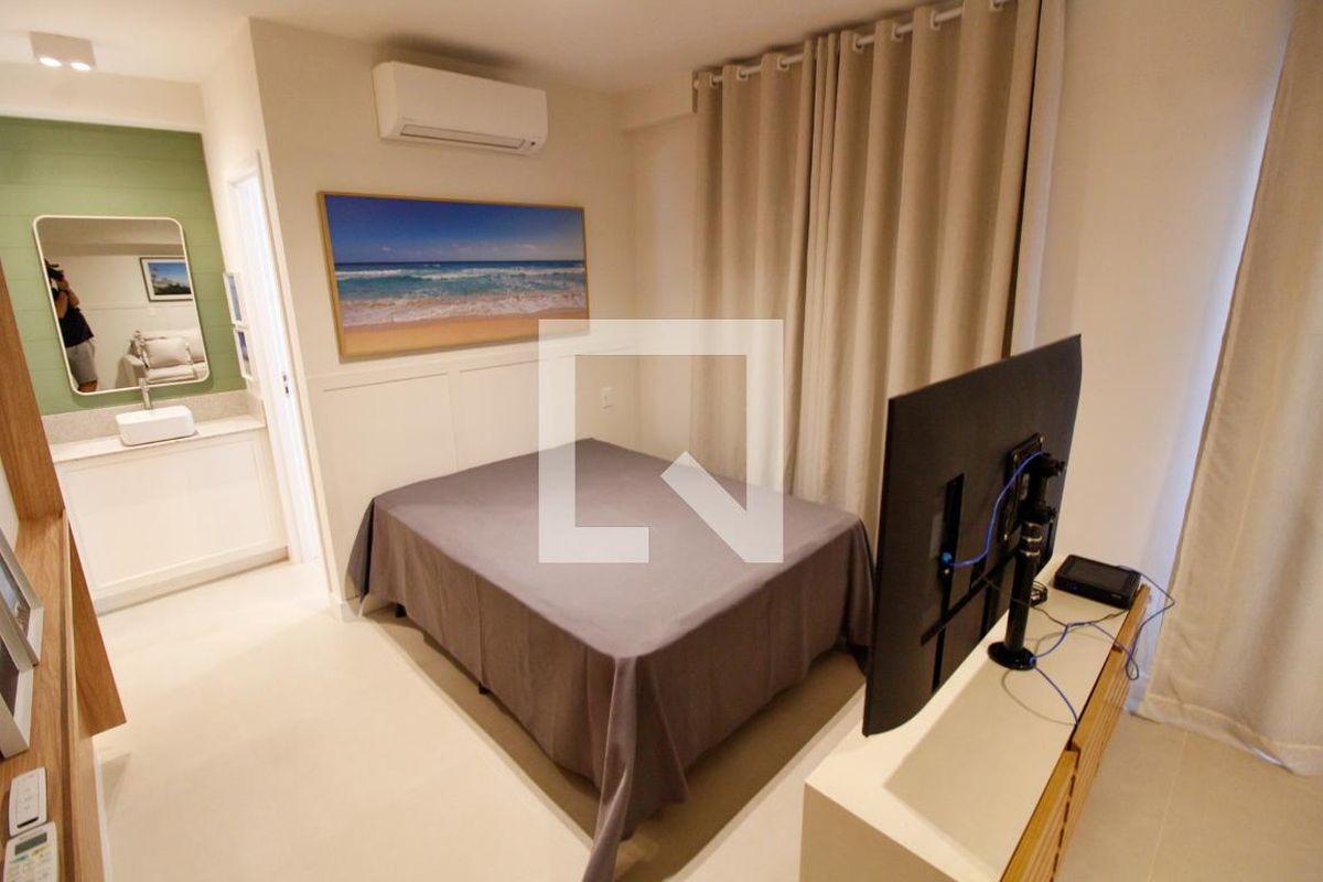 Apartamento à Venda - Bosque, 1 Quarto,  46 m2 em , Campinas - sp | SoloBR