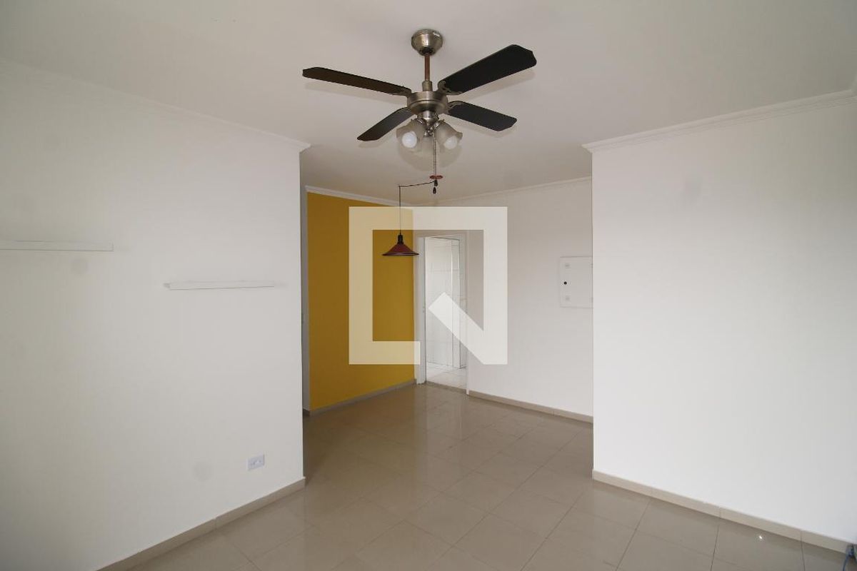 Apartamento, 2 quartos, 60 m² - Foto 2
