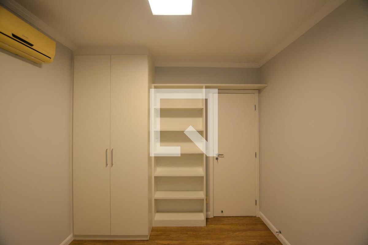 Casa, 5 quartos, 300 m² - Foto 26