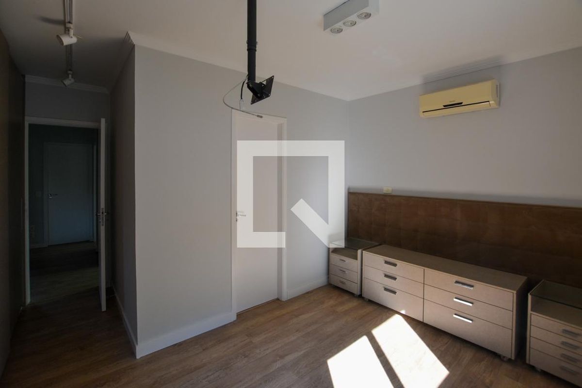 Casa, 5 quartos, 300 m² - Foto 15