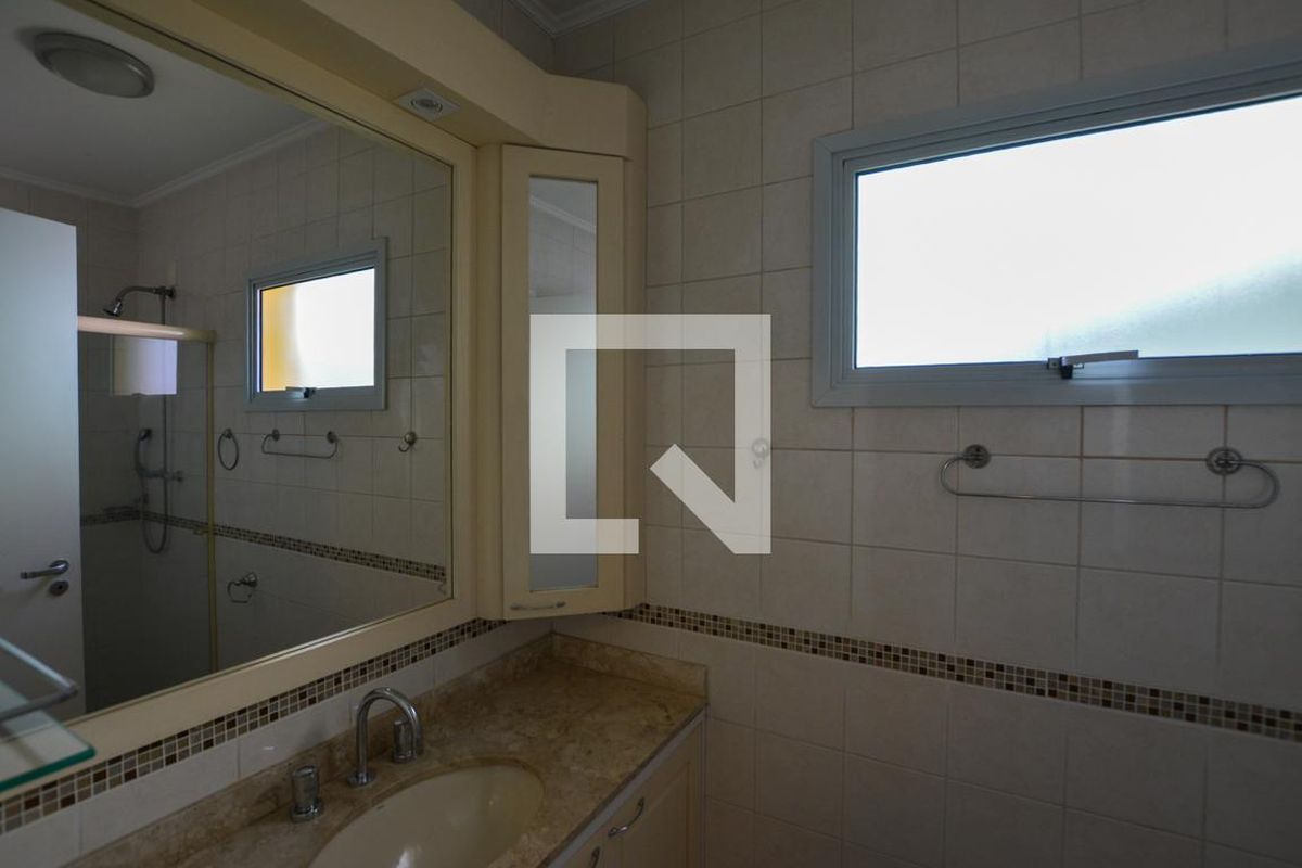 Casa, 5 quartos, 300 m² - Foto 47