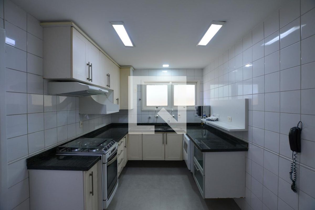 Casa, 5 quartos, 300 m² - Foto 64
