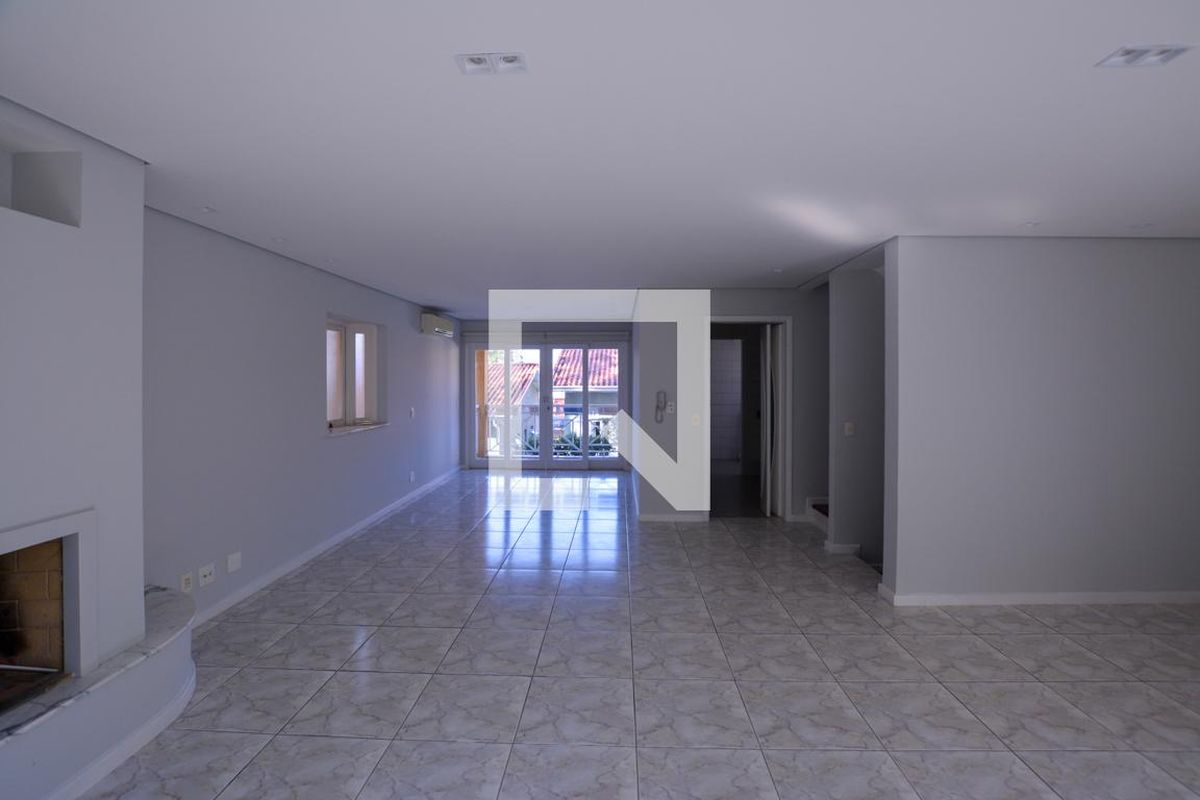 Casa, 5 quartos, 300 m² - Foto 3