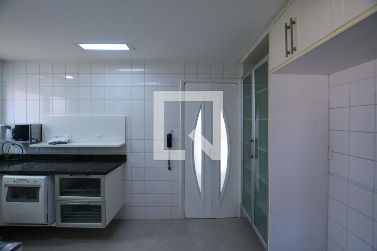 Casa, 5 quartos, 300 m² - Foto 63