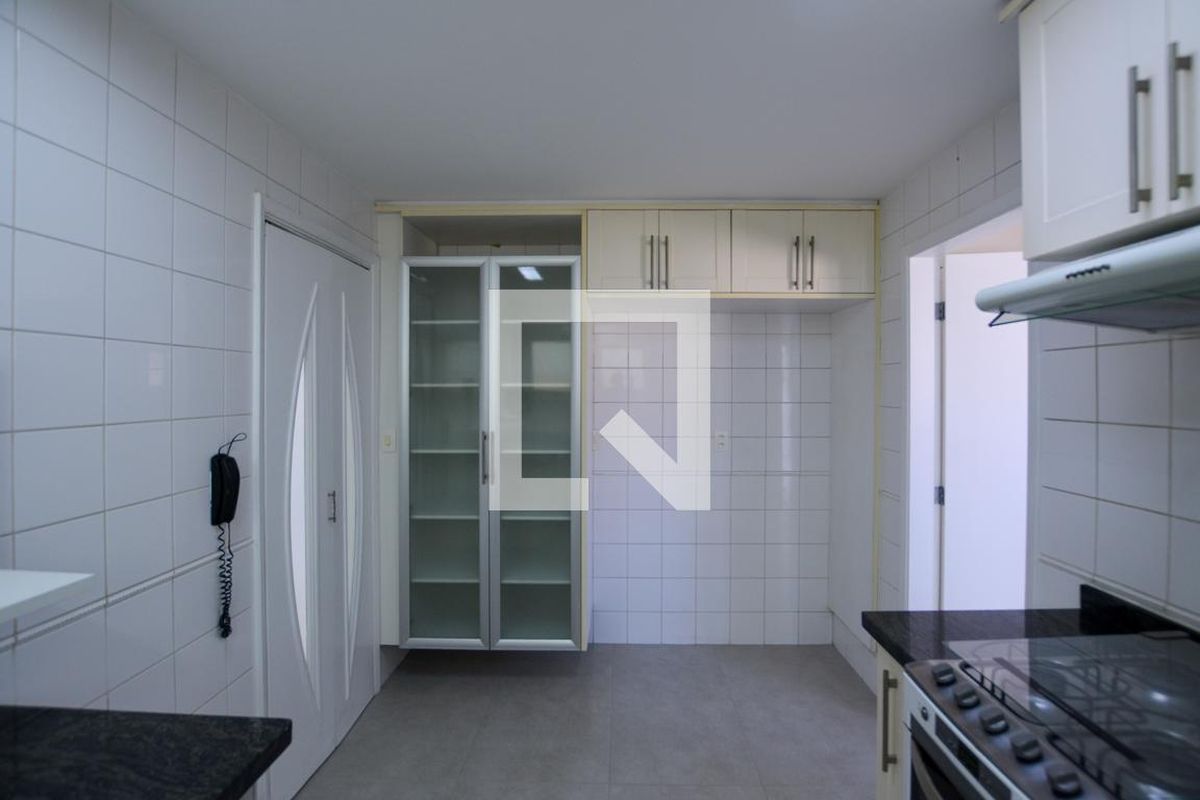 Casa, 5 quartos, 300 m² - Foto 65