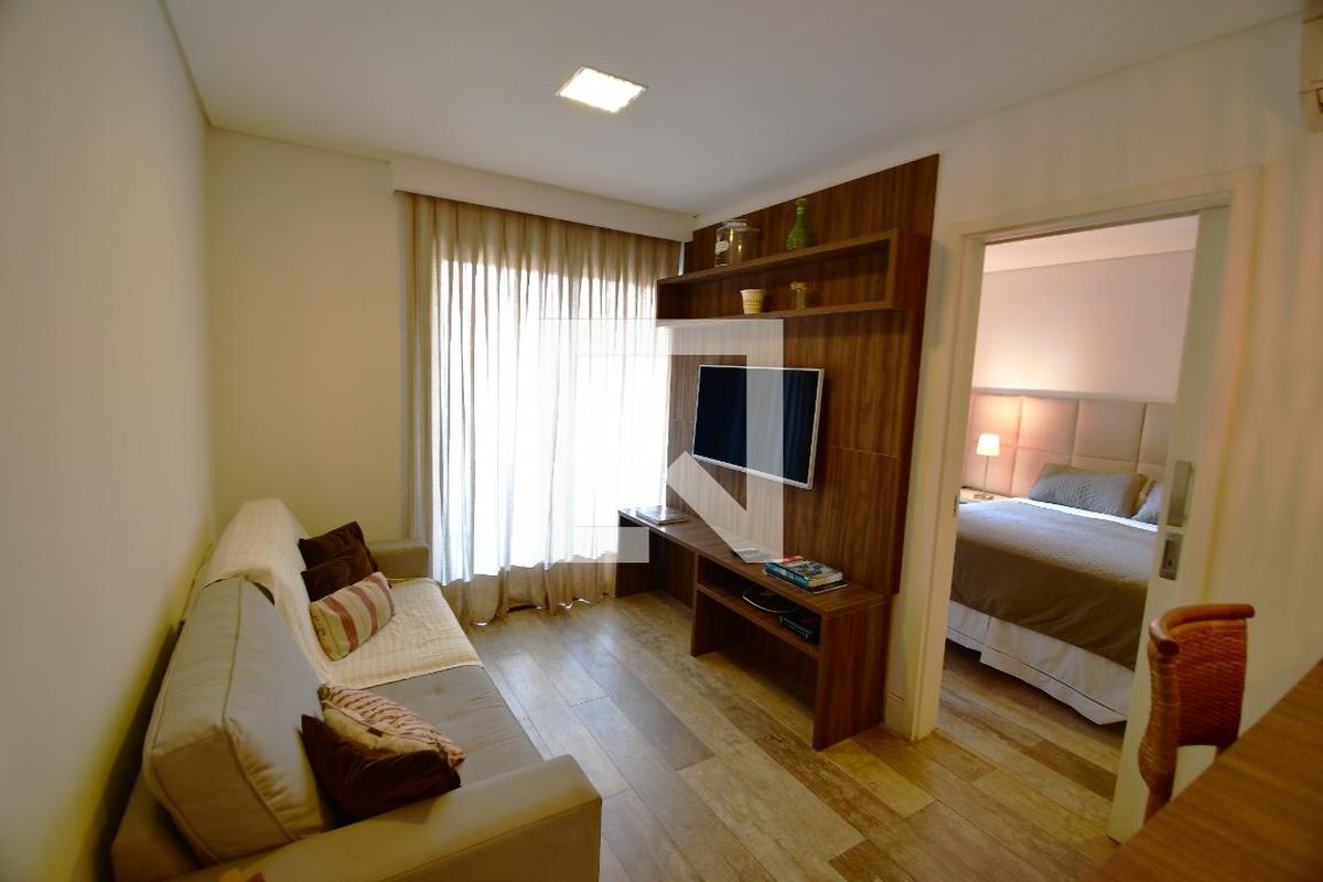 Apartamento à Venda - Cambuí, 1 Quarto,  40 m2 em , Campinas - sp | SoloBR