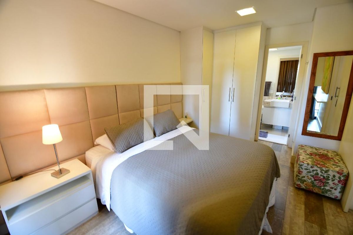 Apartamento à Venda - Cambuí, 1 Quarto,  40 m2 em , Campinas - sp | SoloBR