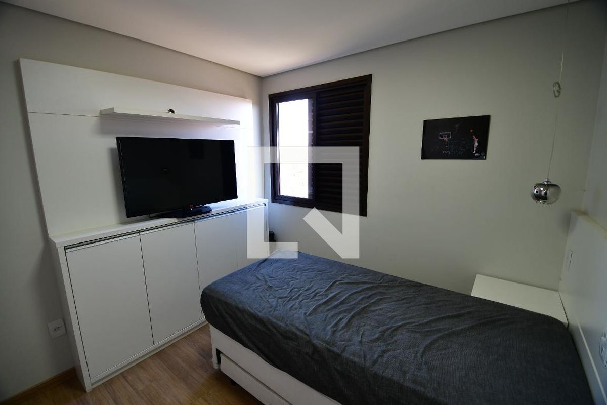 Apartamento à Venda - Jardim Flamboyant, 3 Quartos,  156 m2 em , Campinas - sp | SoloBR