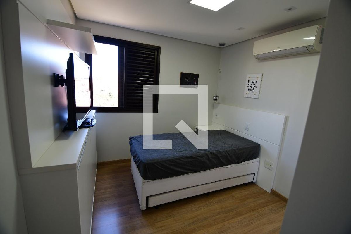 Apartamento à Venda - Jardim Flamboyant, 3 Quartos,  156 m2 em , Campinas - sp | SoloBR