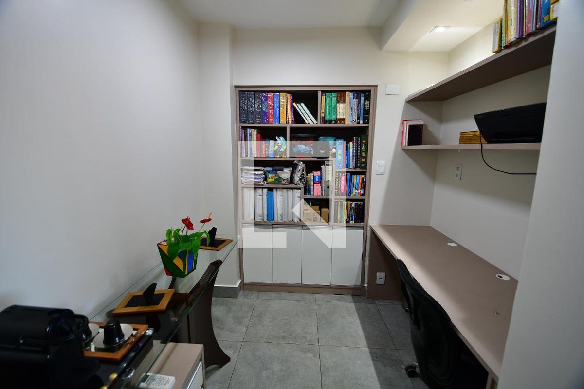 Apartamento à Venda - Jardim Flamboyant, 3 Quartos,  156 m2 em , Campinas - sp | SoloBR