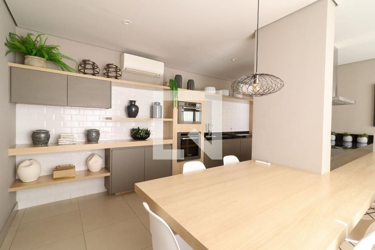 Apartamento à Venda - Taquaral, 2 Quartos,  65 m2 em , Campinas - sp | SoloBR