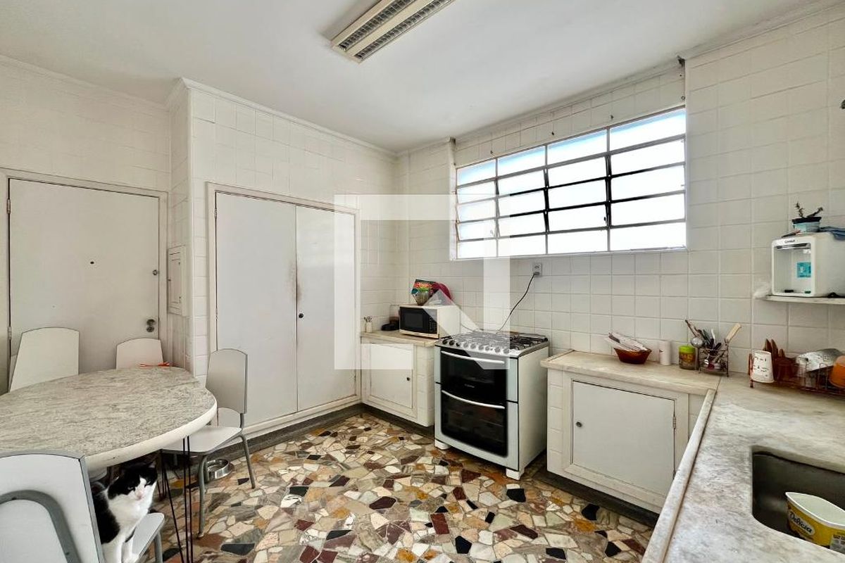 Apartamento à Venda - Centro, 2 Quartos,  145 m2 em , Campinas - sp | SoloBR