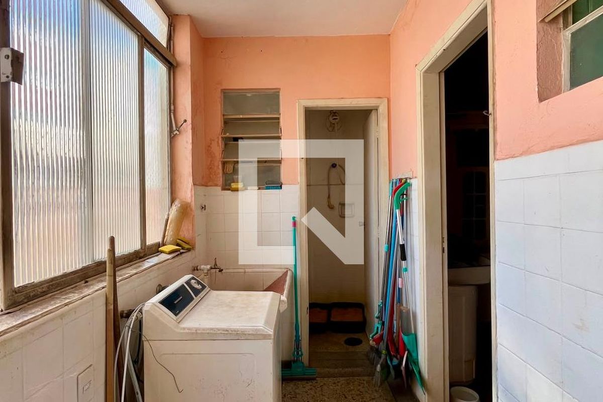 Apartamento à Venda - Centro, 2 Quartos,  145 m2 em , Campinas - sp | SoloBR