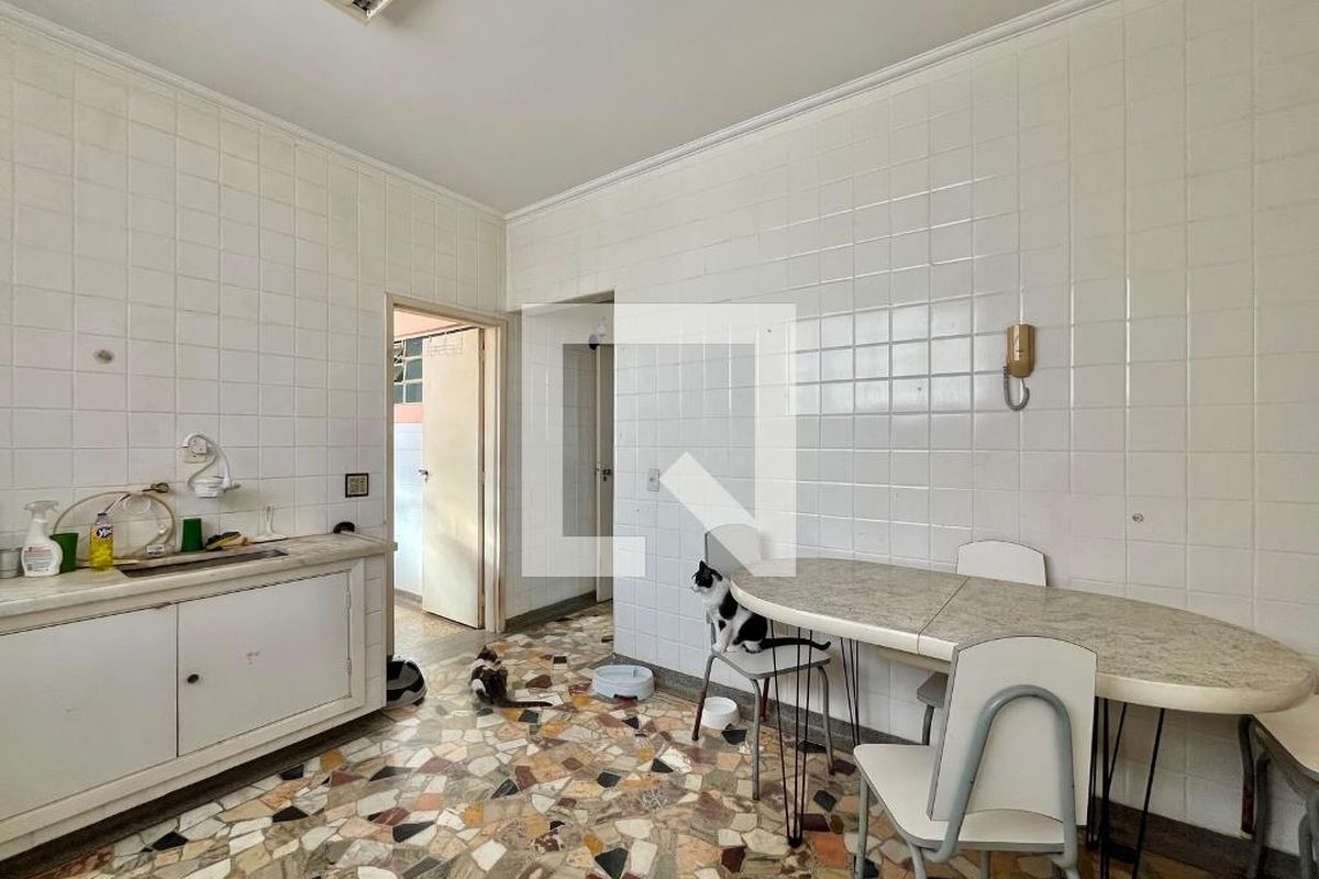 Apartamento à Venda - Centro, 2 Quartos,  145 m2 em , Campinas - sp | SoloBR
