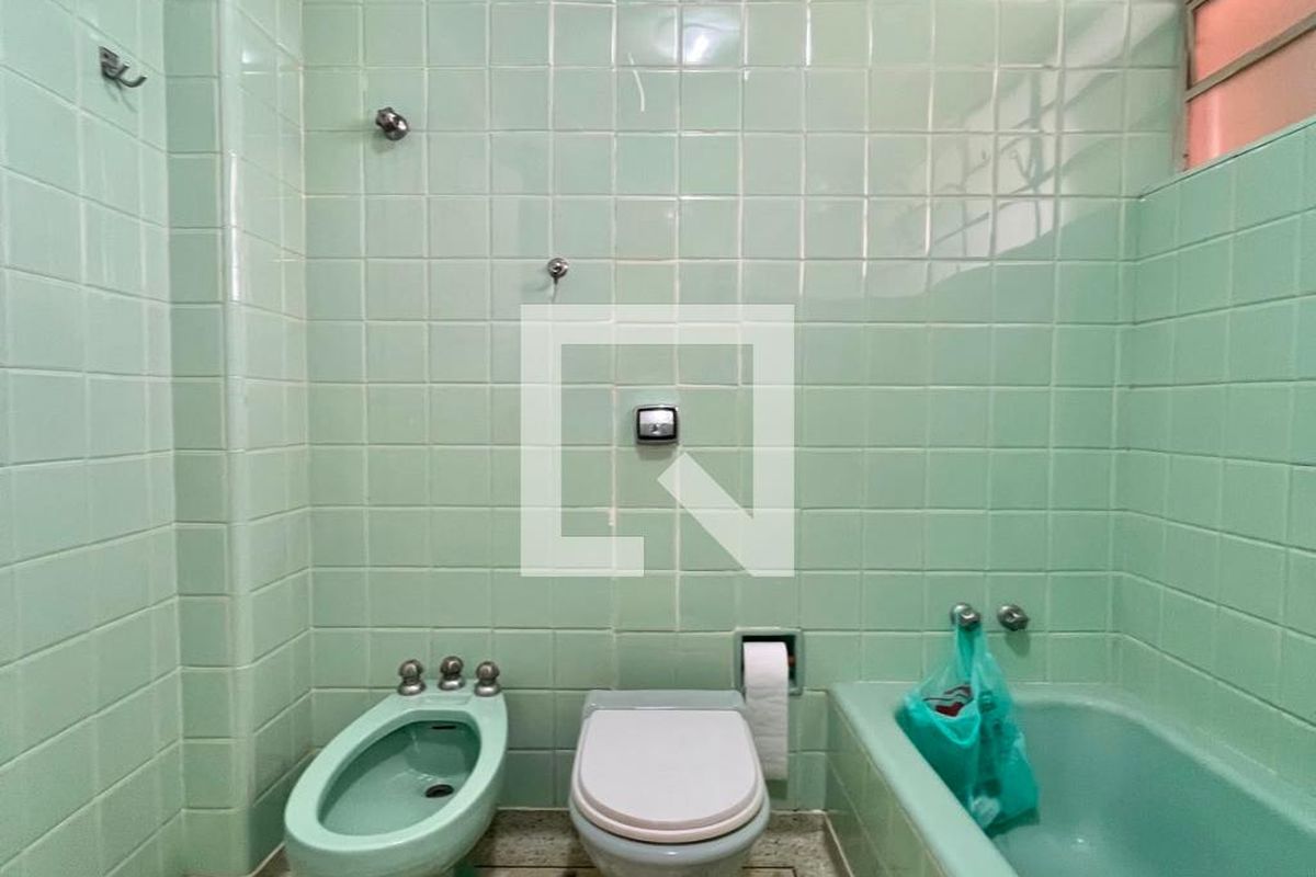 Apartamento à Venda - Centro, 2 Quartos,  145 m2 em , Campinas - sp | SoloBR
