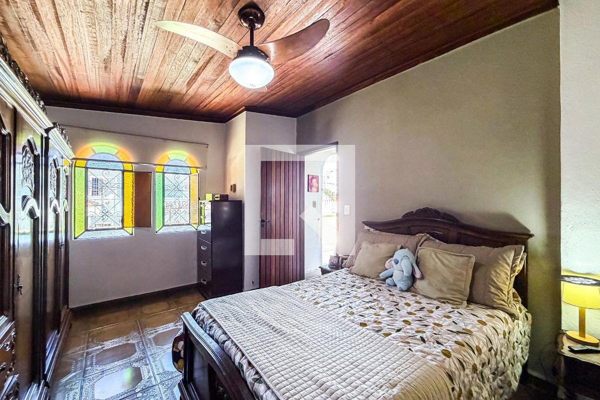 Casa, 5 quartos, 230 m² - Foto 42