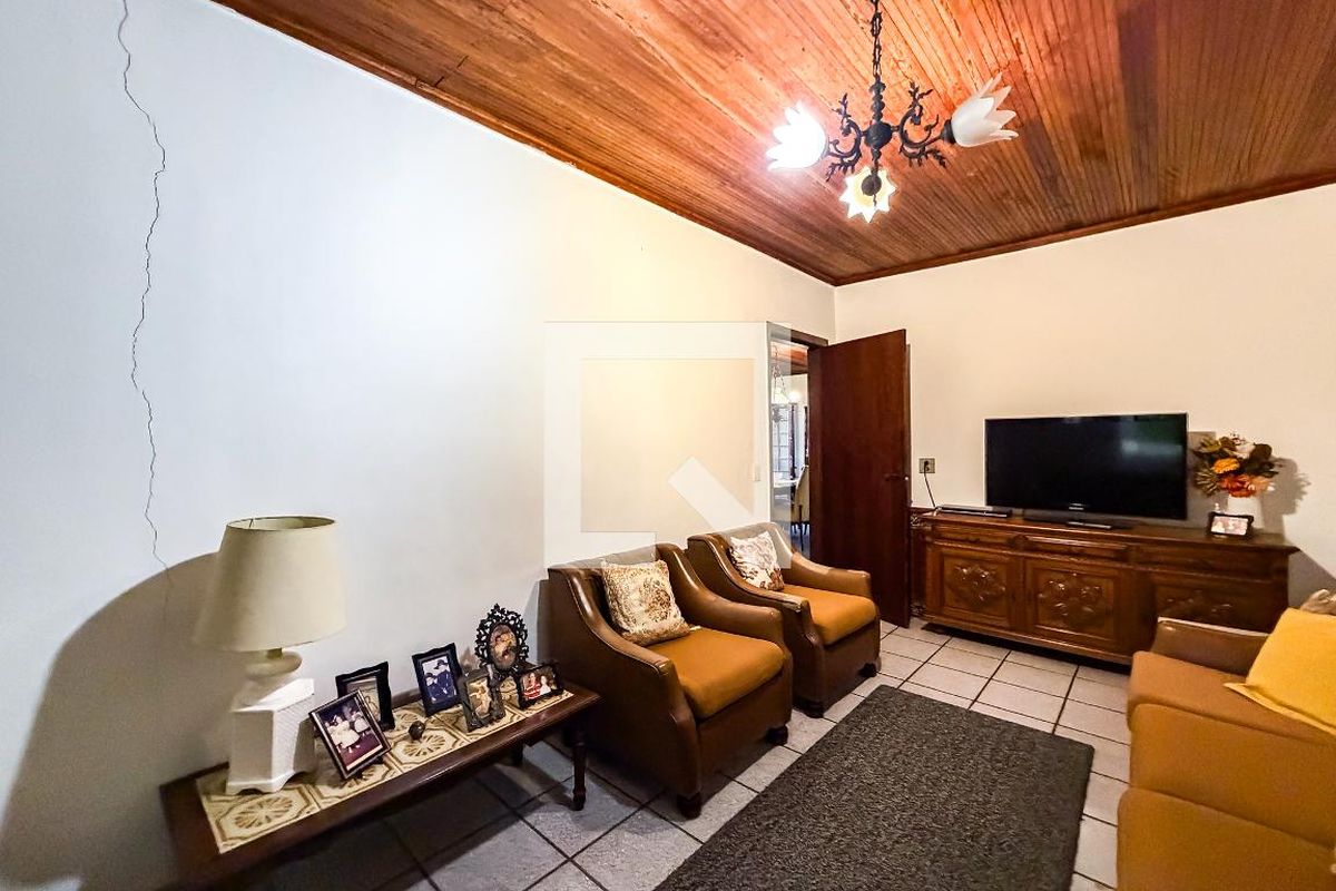 Casa, 5 quartos, 230 m² - Foto 5