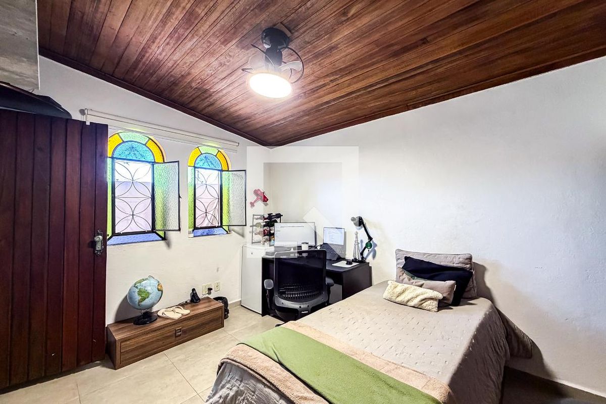 Casa, 5 quartos, 230 m² - Foto 31