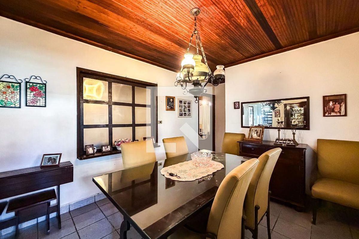 Casa, 5 quartos, 230 m² - Foto 8