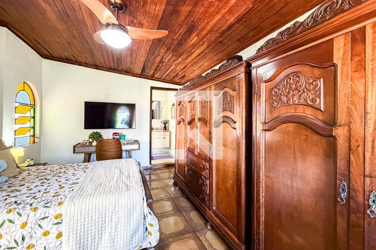 Casa, 5 quartos, 230 m² - Foto 41