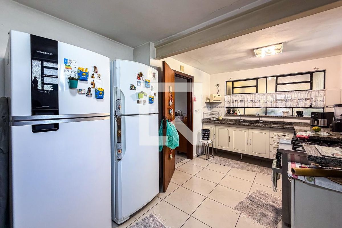 Casa, 5 quartos, 230 m² - Foto 54