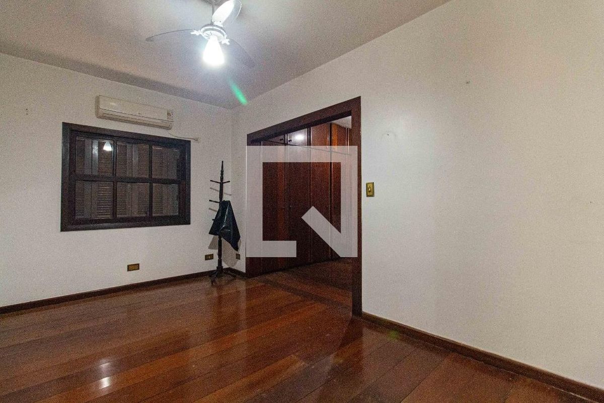 Casa, 3 quartos, 191 m² - Foto 16