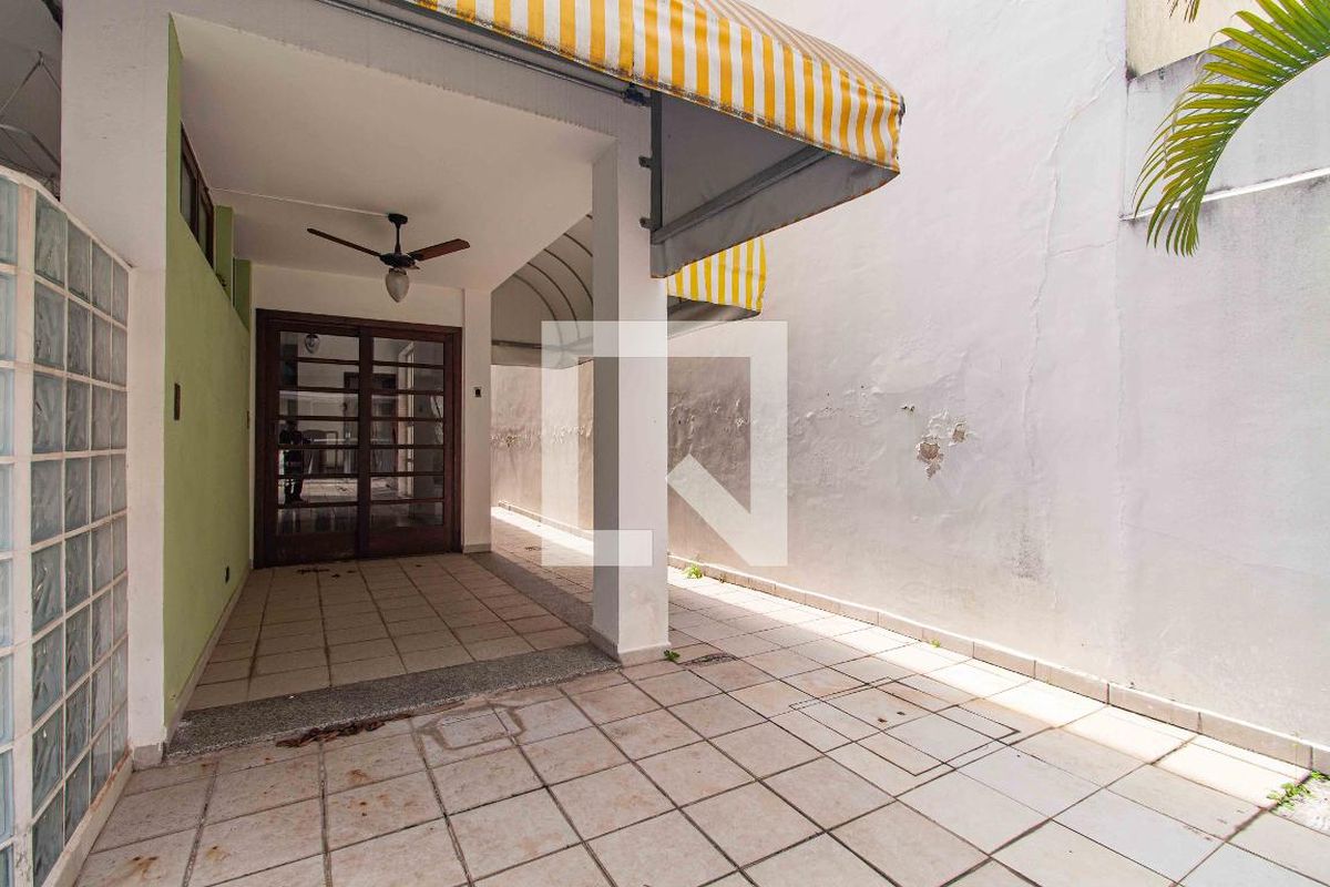 Casa, 3 quartos, 191 m² - Foto 46