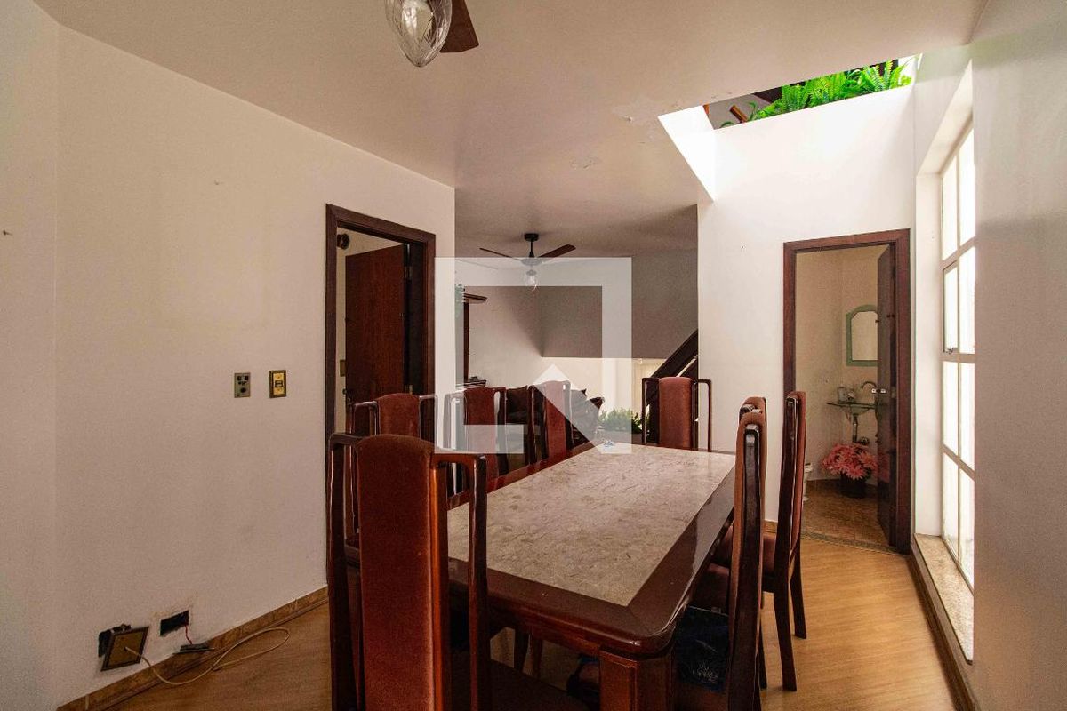 Casa, 3 quartos, 191 m² - Foto 8