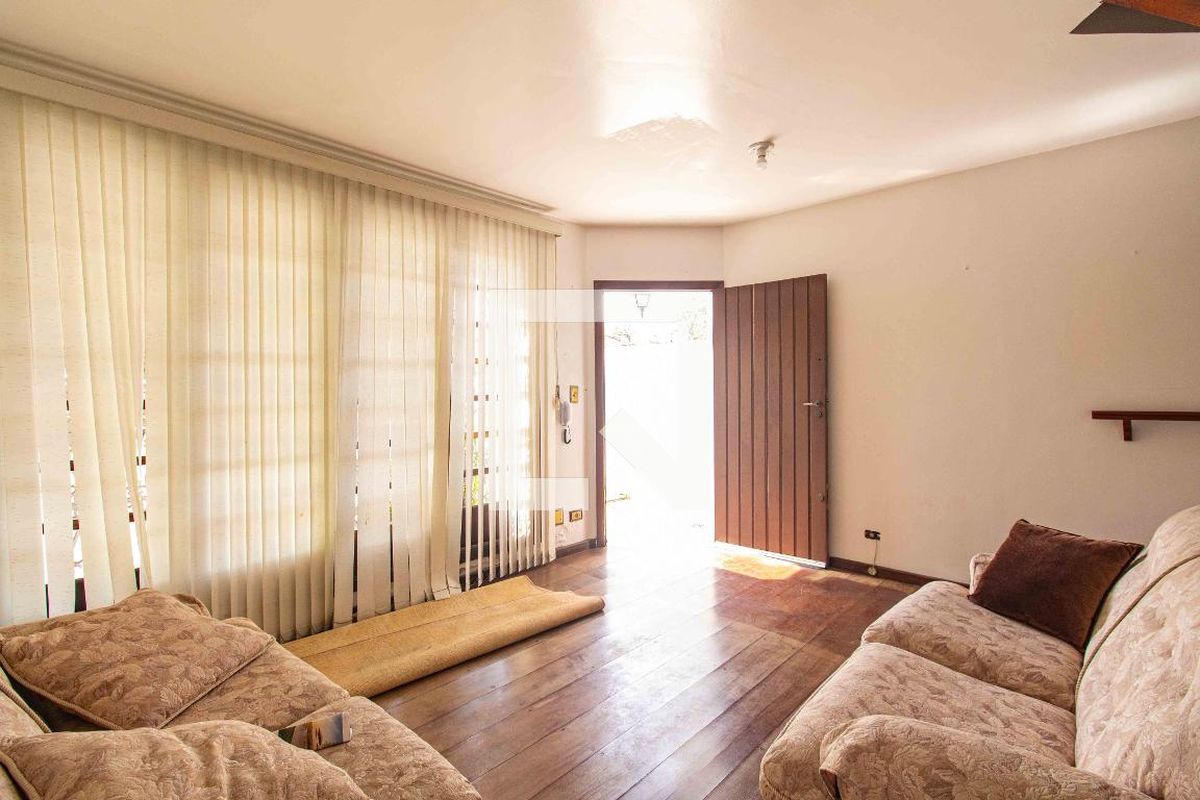 Casa, 3 quartos, 191 m² - Foto 4