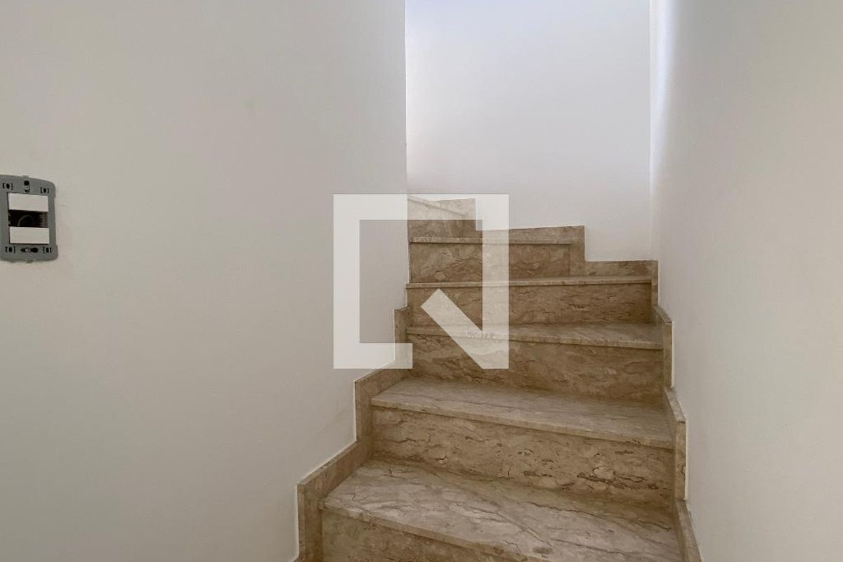 Casa, 3 quartos, 220 m² - Foto 80