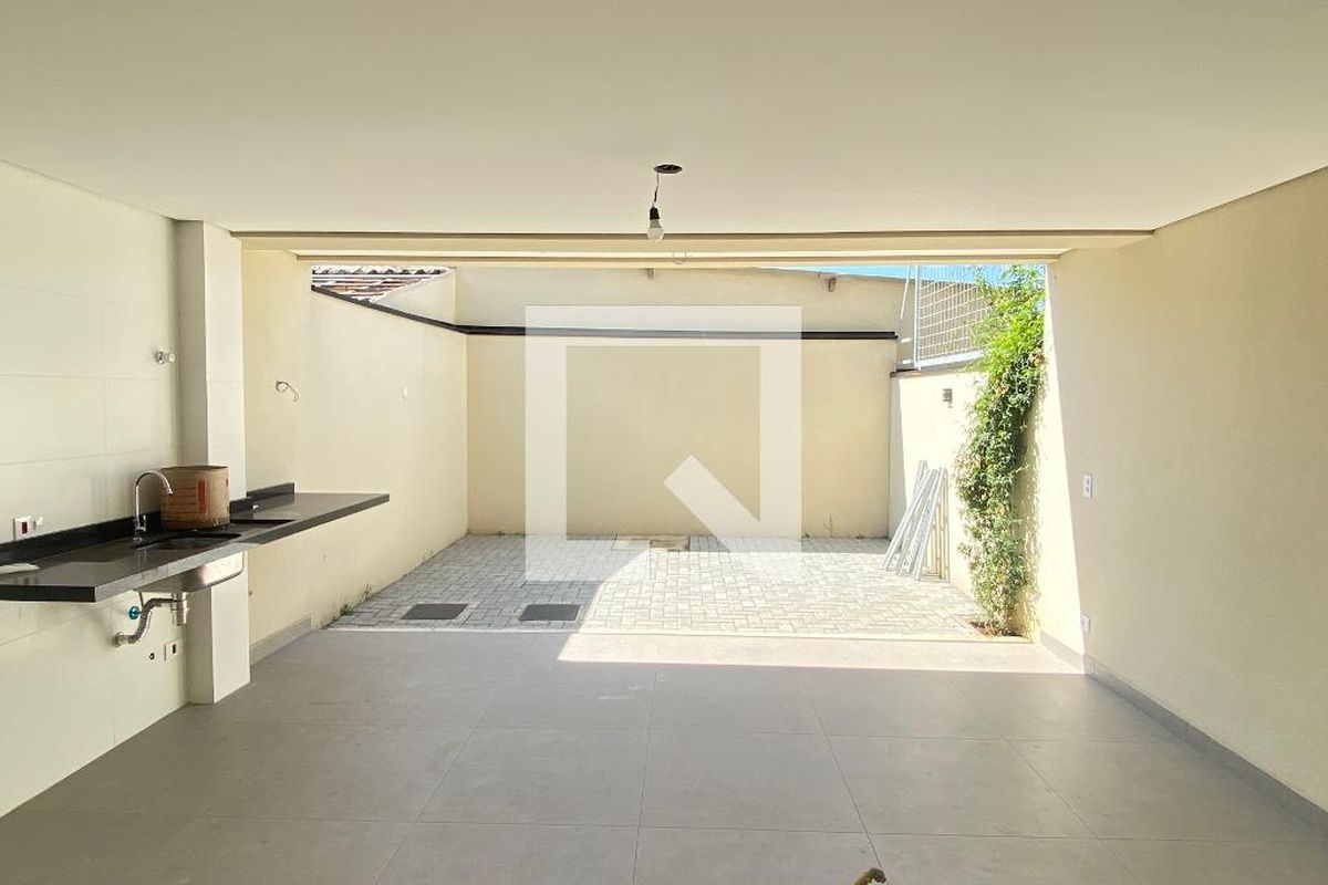 Casa, 3 quartos, 220 m² - Foto 81