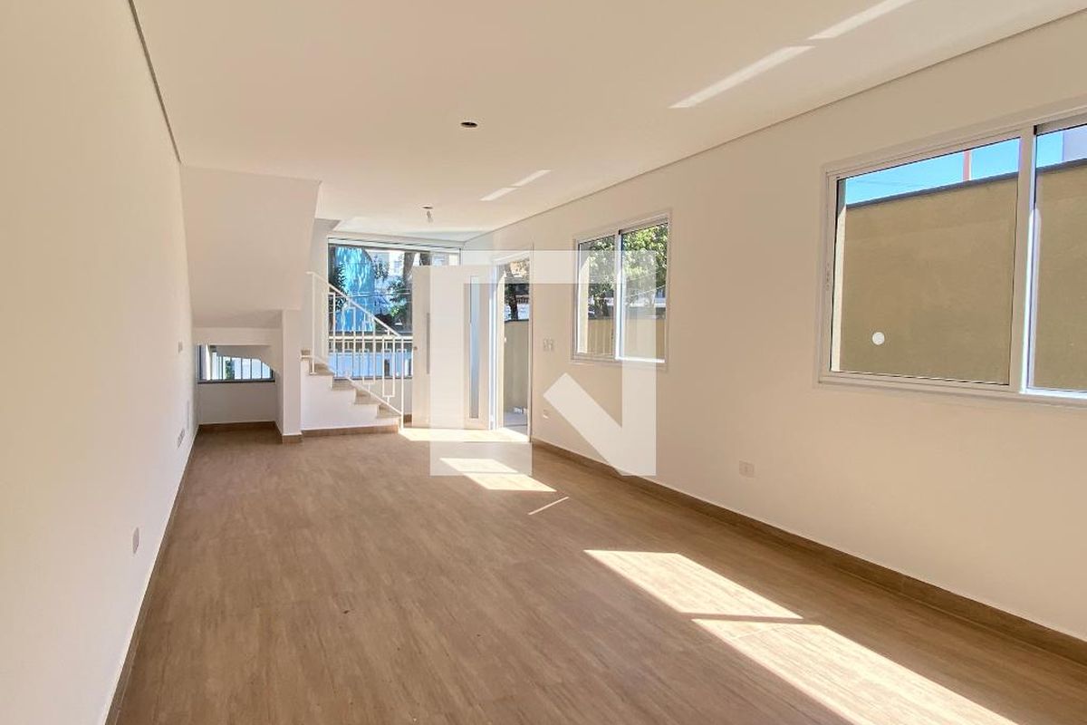 Casa, 3 quartos, 220 m² - Foto 1