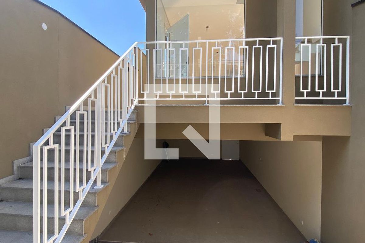 Casa, 3 quartos, 220 m² - Foto 76