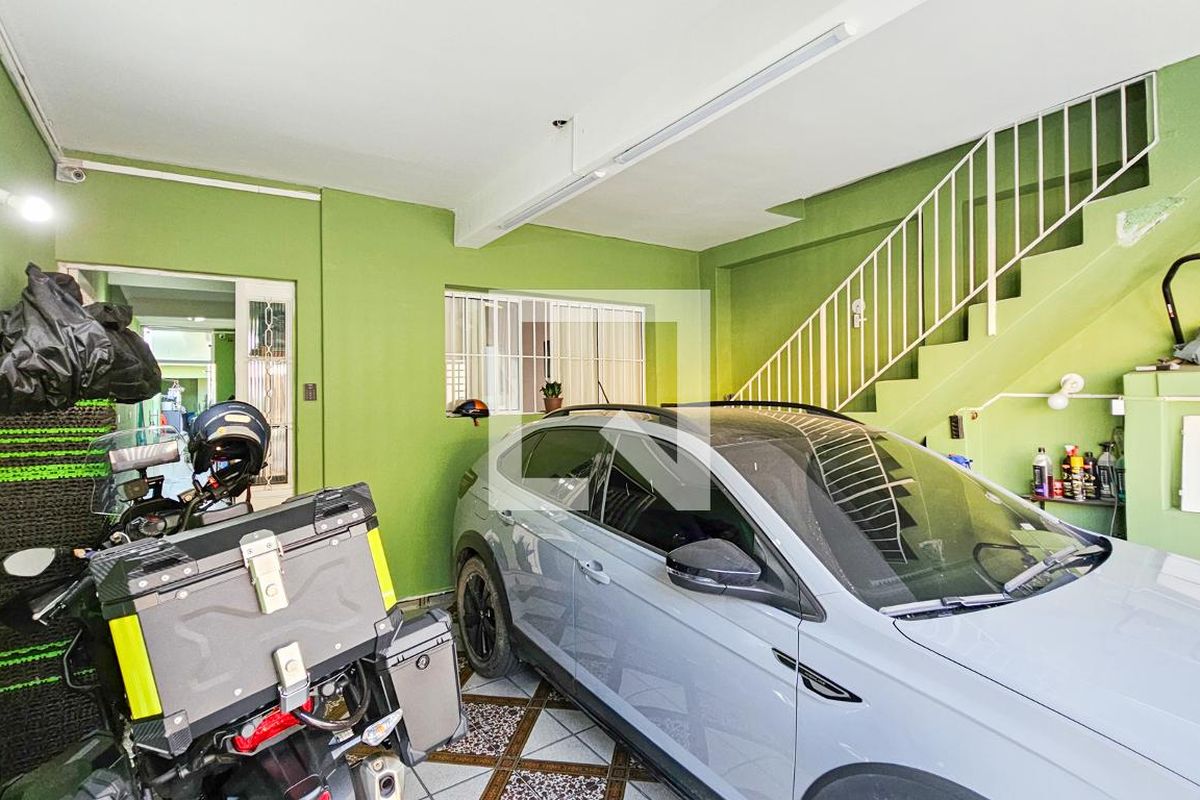 Casa, 3 quartos, 243 m² - Foto 47