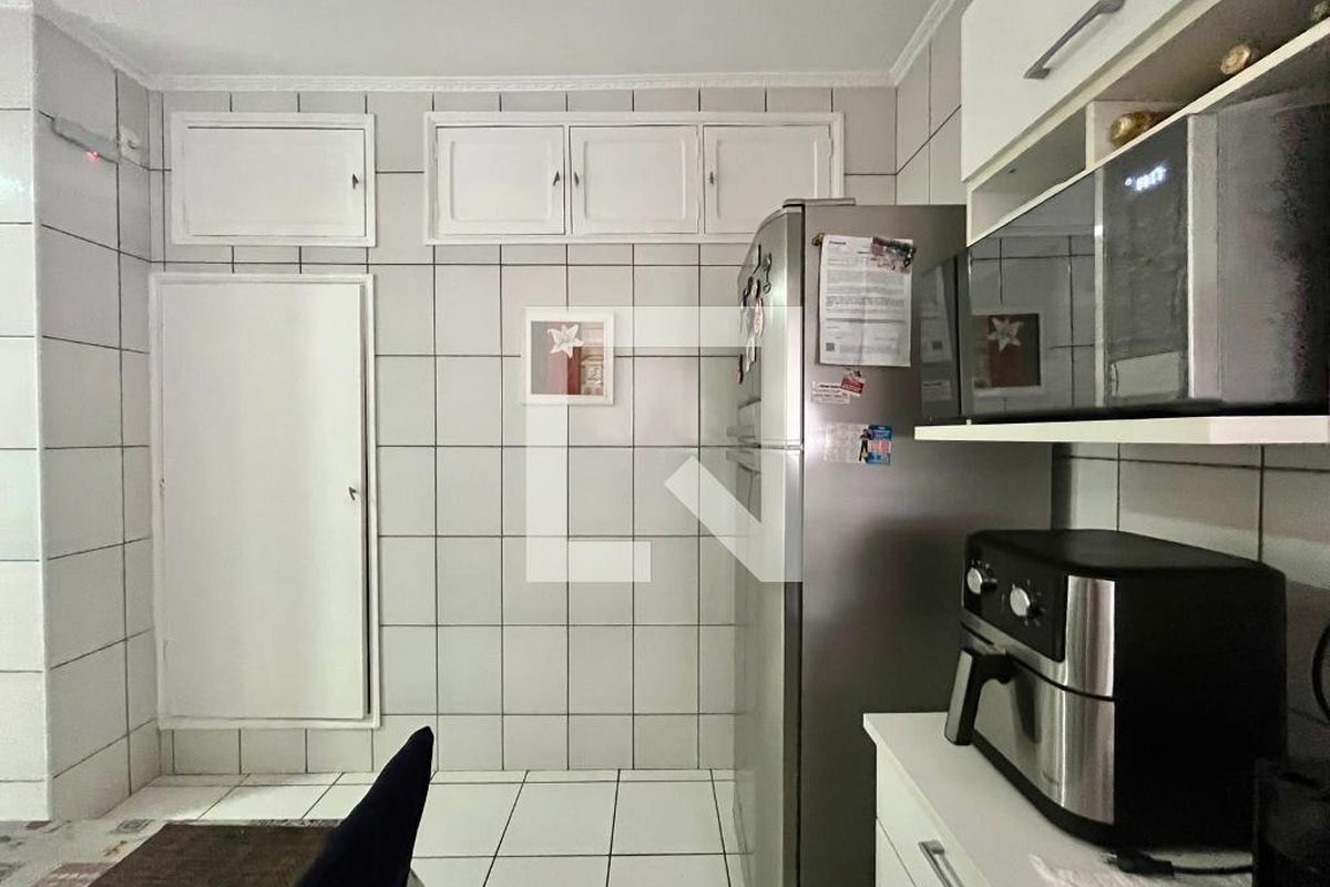 Casa à Venda - Parque Prado, 3 Quartos,  300 m2 em , Campinas - sp | SoloBR