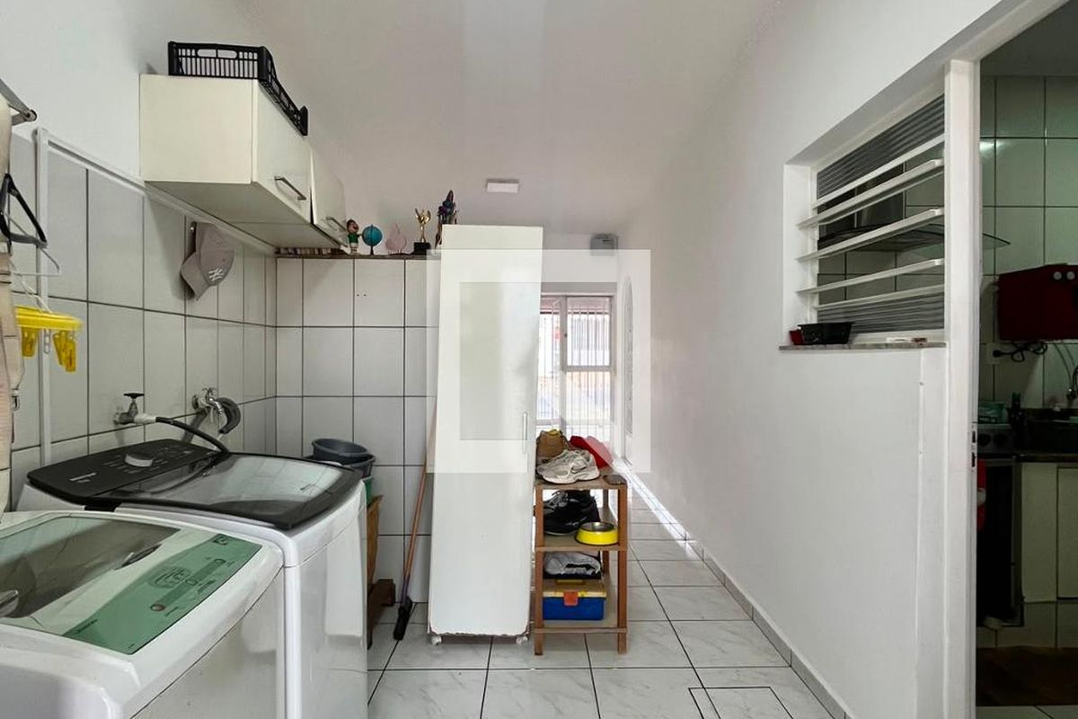 Casa à Venda - Parque Prado, 3 Quartos,  300 m2 em , Campinas - sp | SoloBR